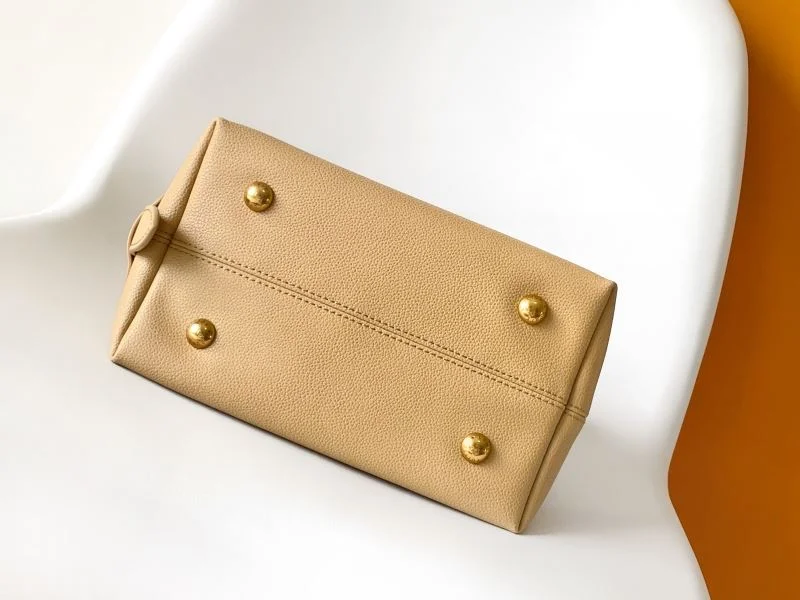 TimelessDesign Louis Vuitton Hobo Bags 39250