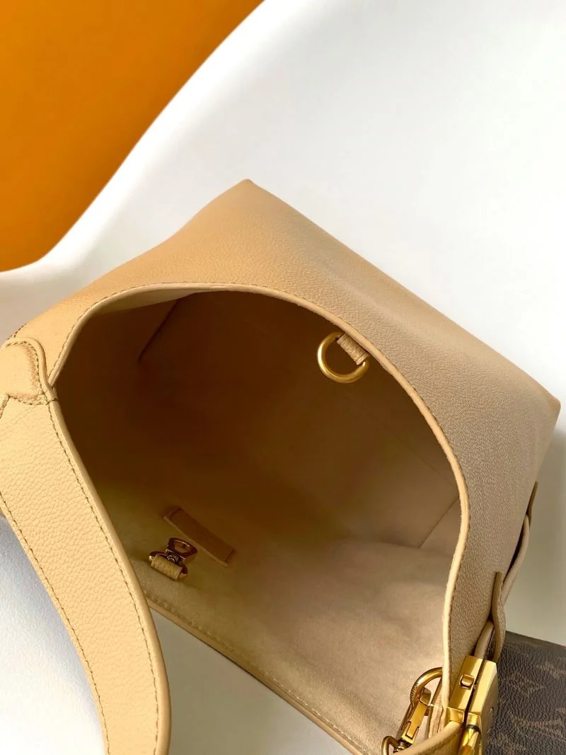 TimelessDesign Louis Vuitton Hobo Bags 39250