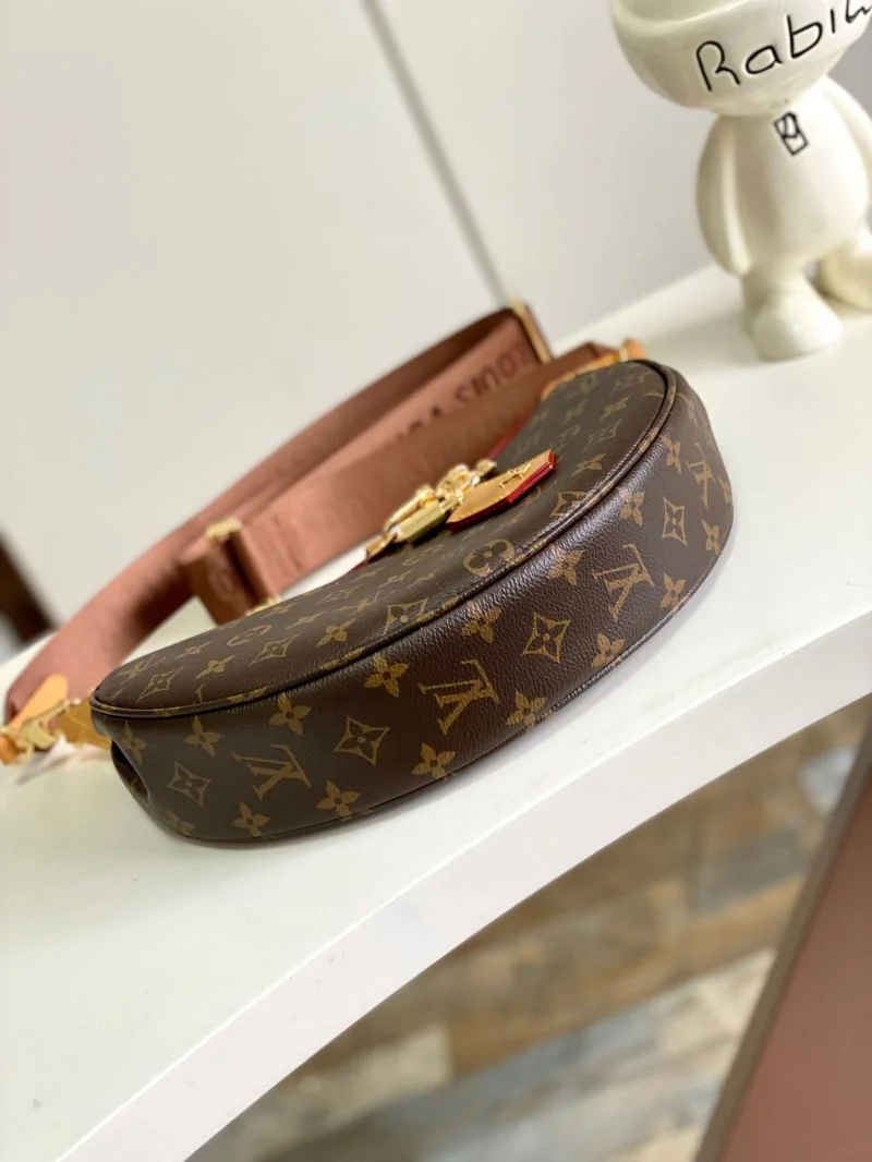 Louis Vuitton Hobo Bags Comfortable 39012