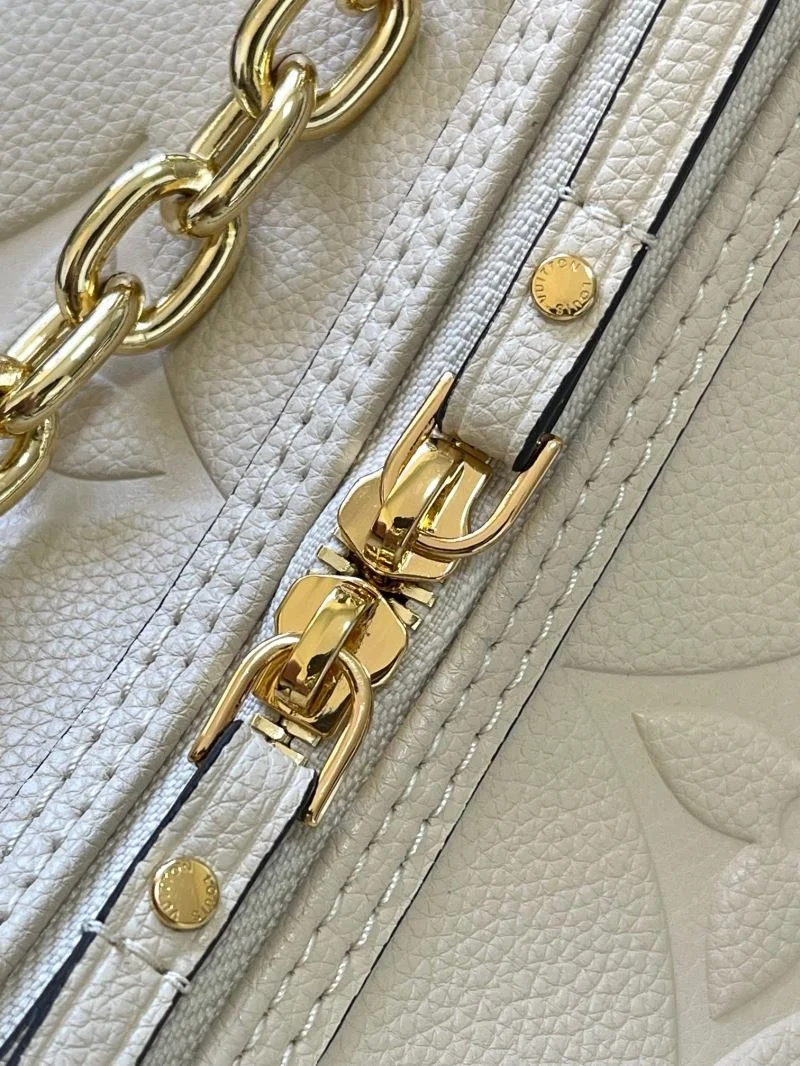 Louis Vuitton Hobo Bags TopPick 38987