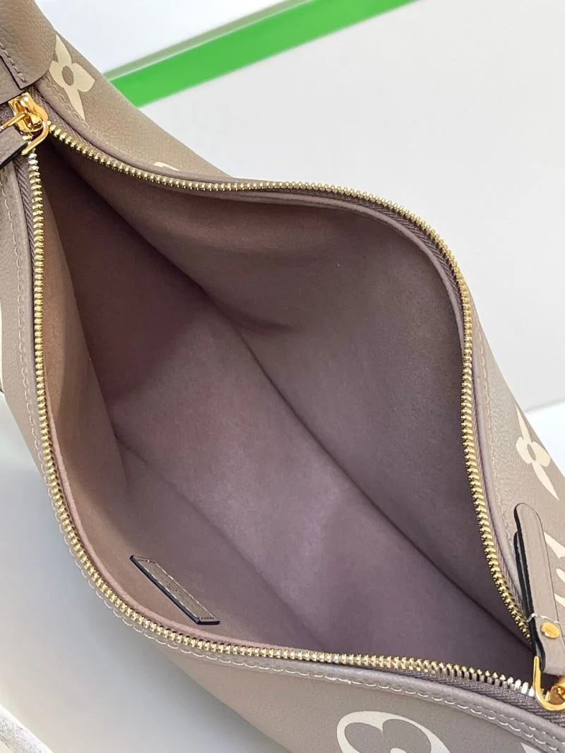 Louis Vuitton Hobo Bags Breathable 39002