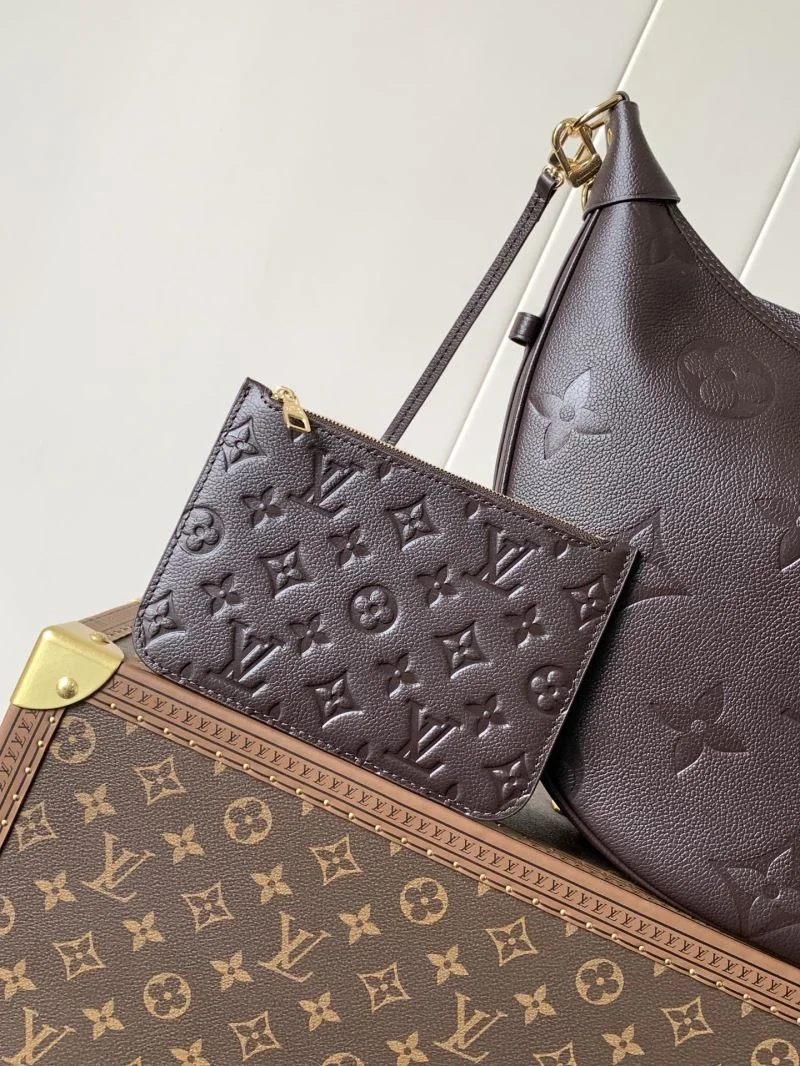Louis Vuitton Hobo Bags Trendy 38907
