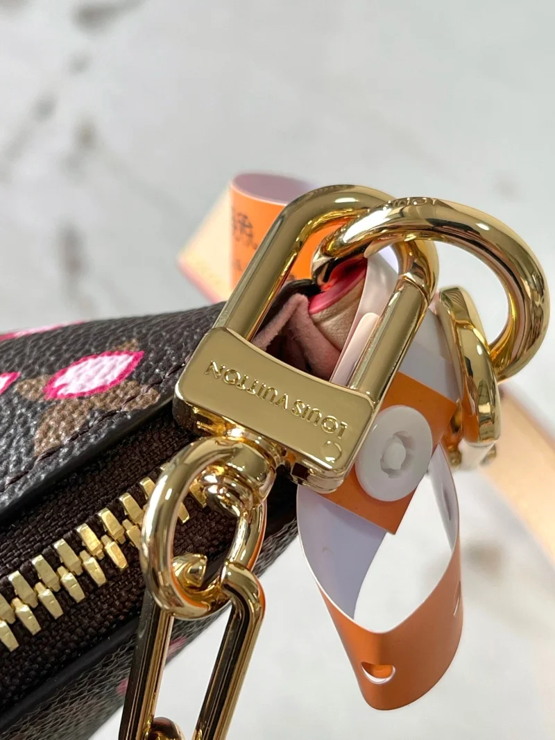 Louis Vuitton Hobo Bags FastDry 38887