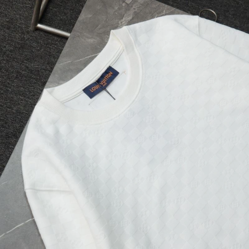 Louis Vuitton Hoodies FashionForward 130335