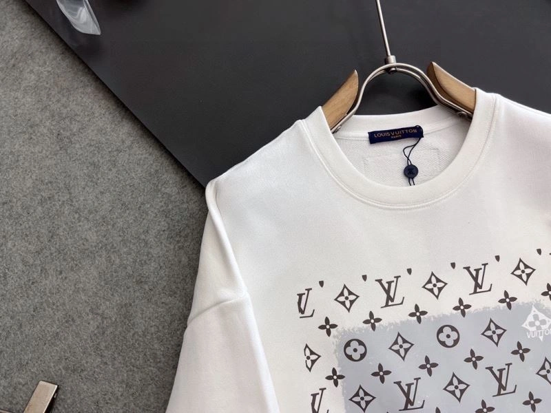 Casual Louis Vuitton Hoodies 136047