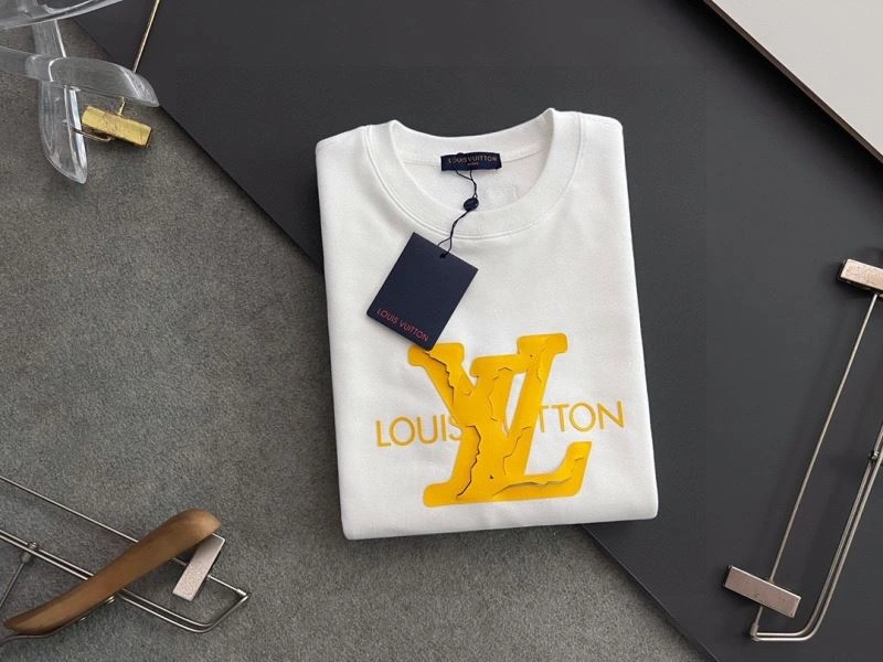 Packable Louis Vuitton Hoodies 135157