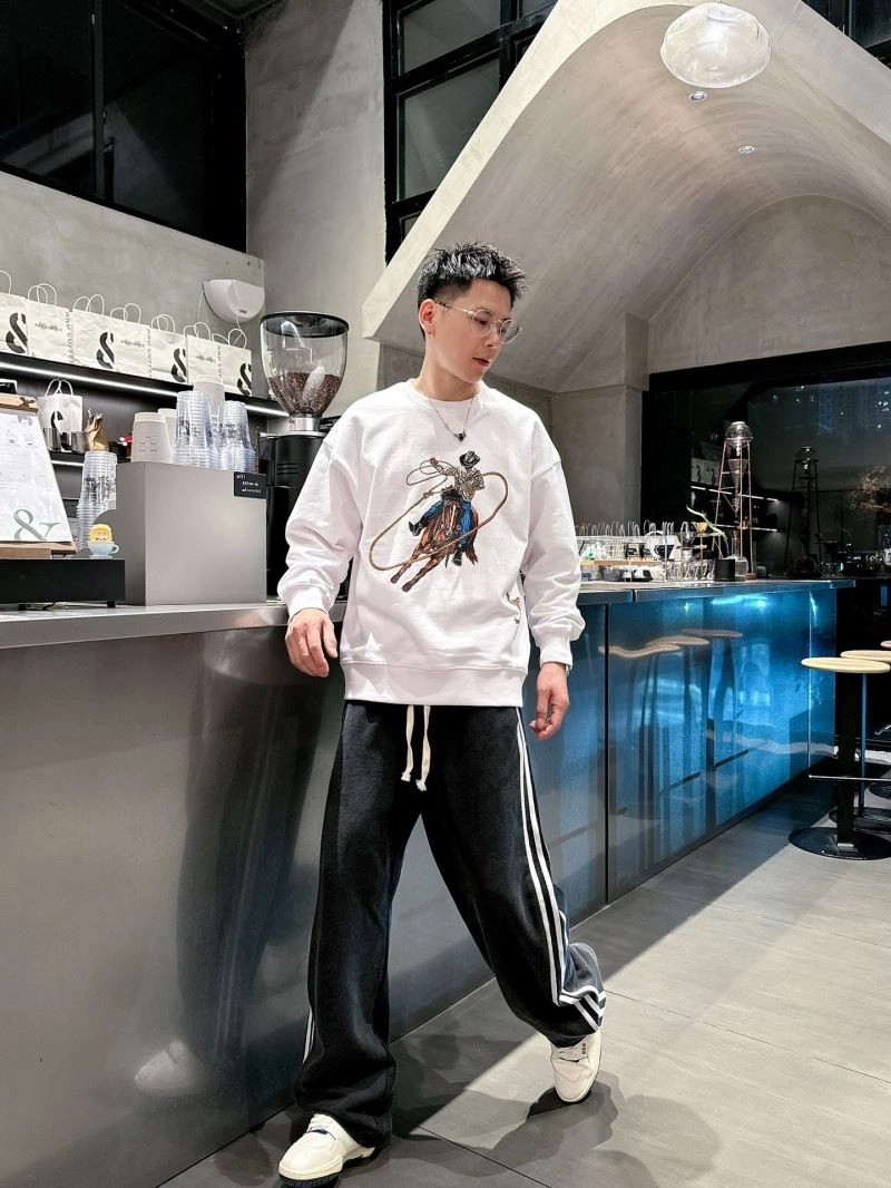 Popular Louis Vuitton Hoodies 134122