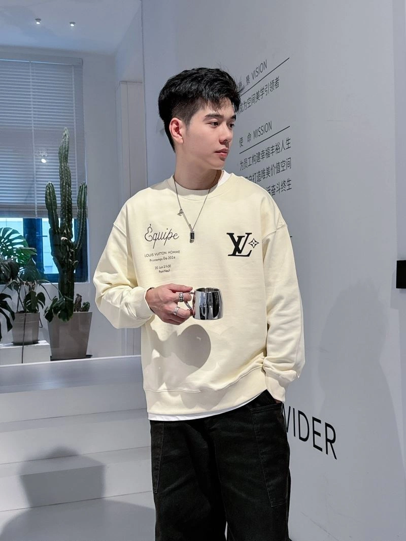 Louis Vuitton Hoodies Sophisticated 134119