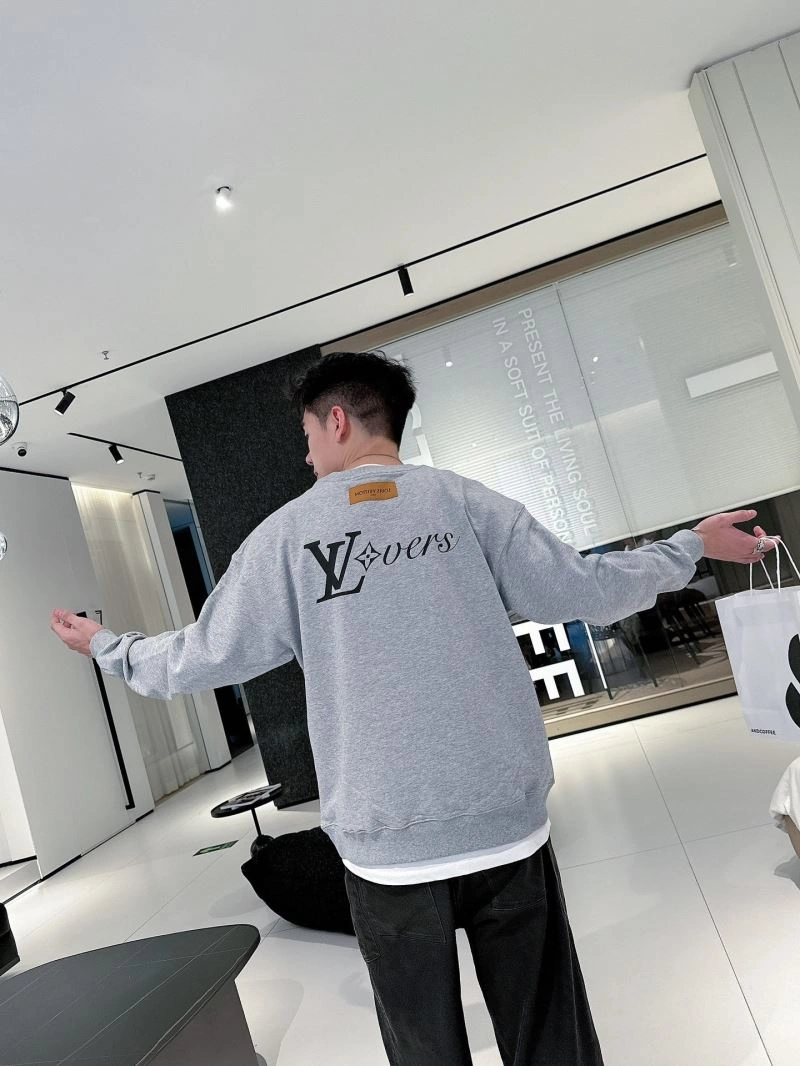 Louis Vuitton Hoodies Sustainable 134118