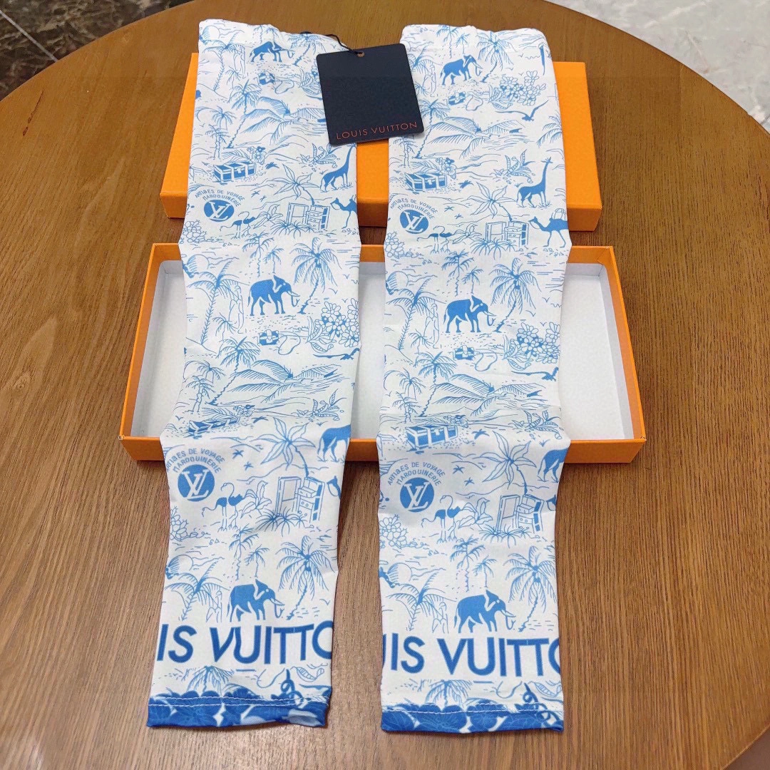 Louis Vuitton Ice Silk Sleeves Trendy 264956