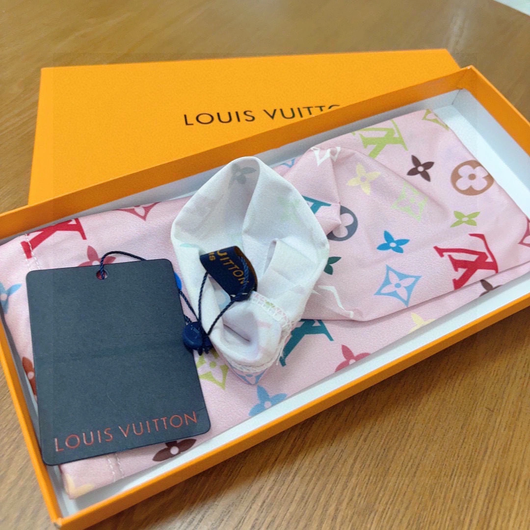 OdorResistant Louis Vuitton Ice Silk Sleeves 264940