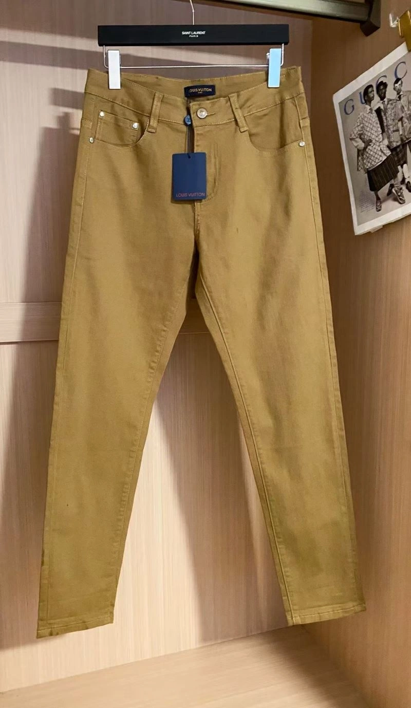 Compact Louis Vuitton Jeans 132193