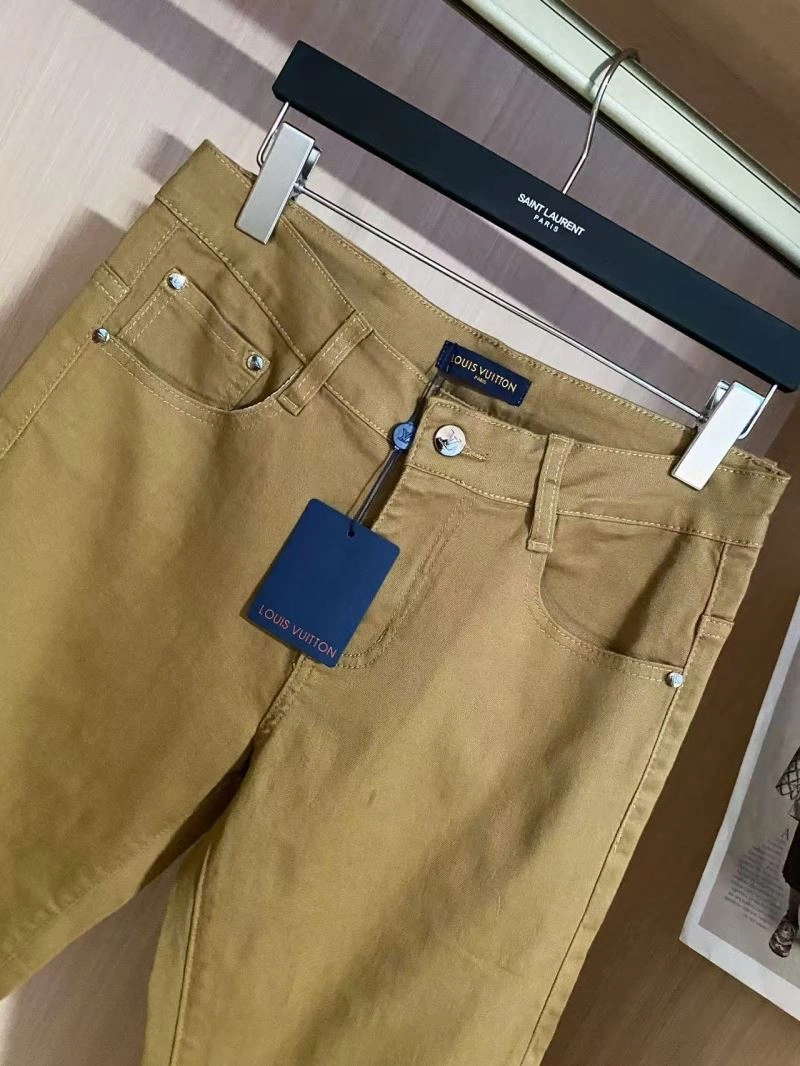 Compact Louis Vuitton Jeans 132193
