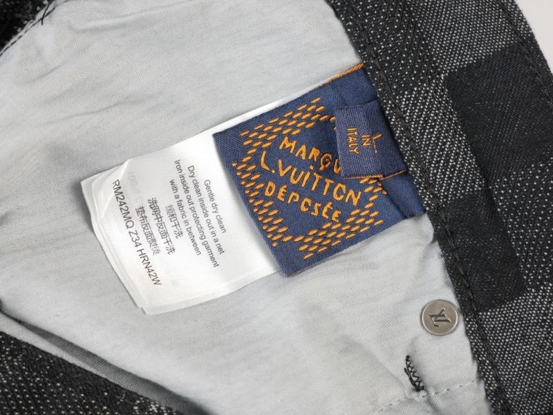 Casual Louis Vuitton Jeans 138827