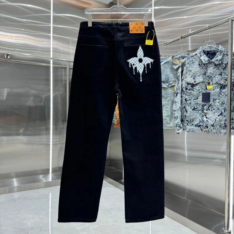 Louis Vuitton Jeans FashionForward 132175
