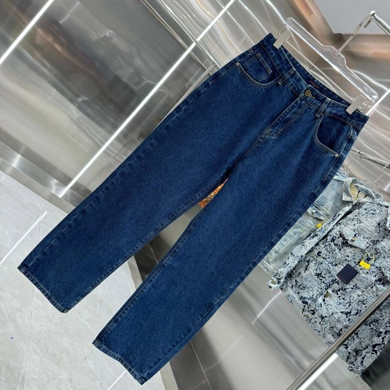 Louis Vuitton Jeans FashionForward 132175