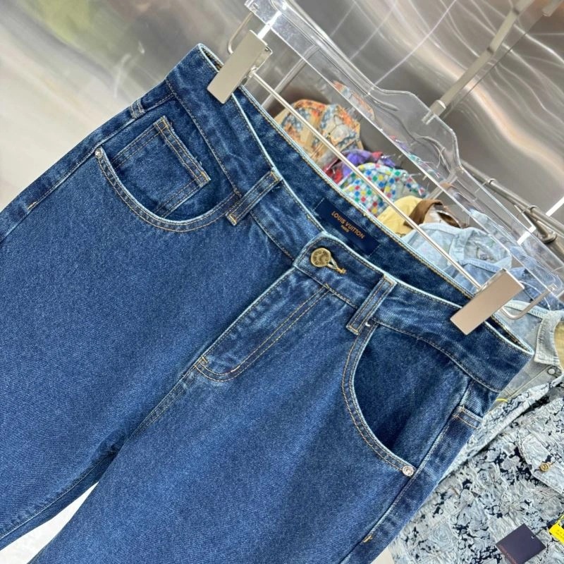 Louis Vuitton Jeans FashionForward 132175