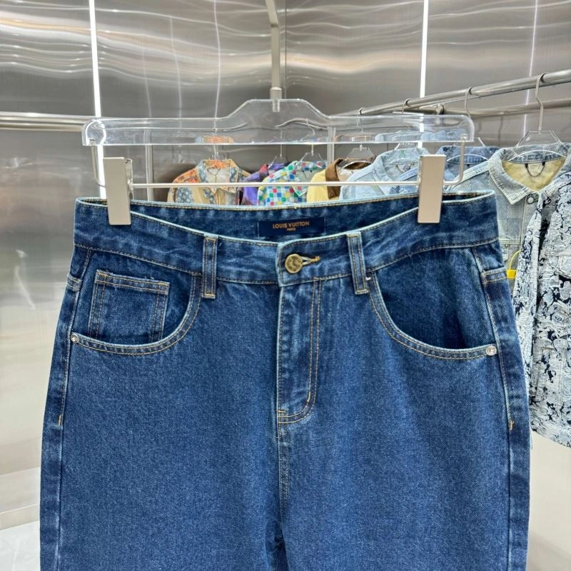 Louis Vuitton Jeans FashionForward 132175