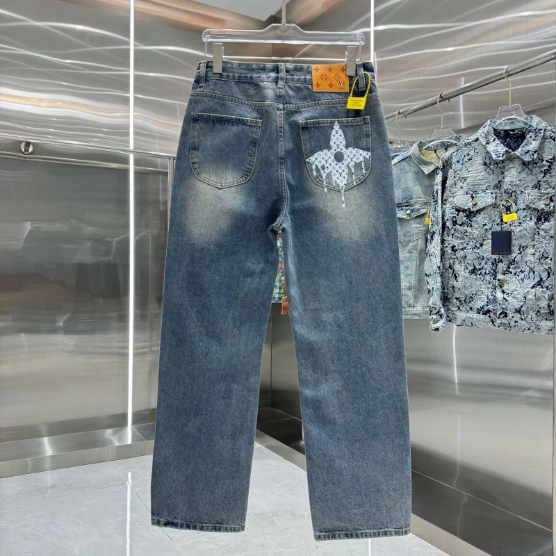 Minimalist Louis Vuitton Jeans 132168
