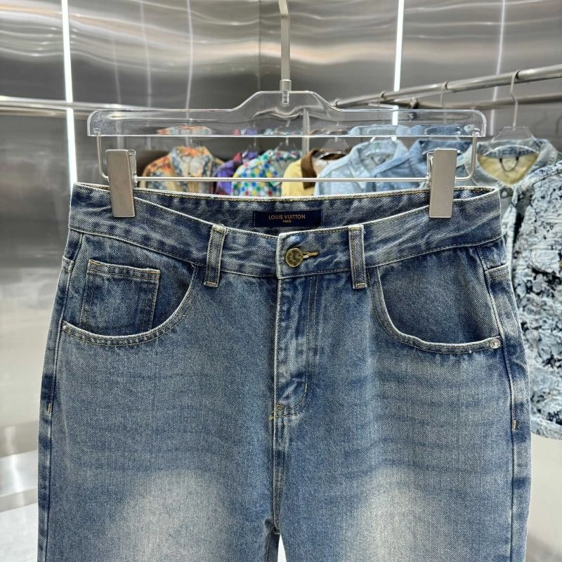 Minimalist Louis Vuitton Jeans 132168