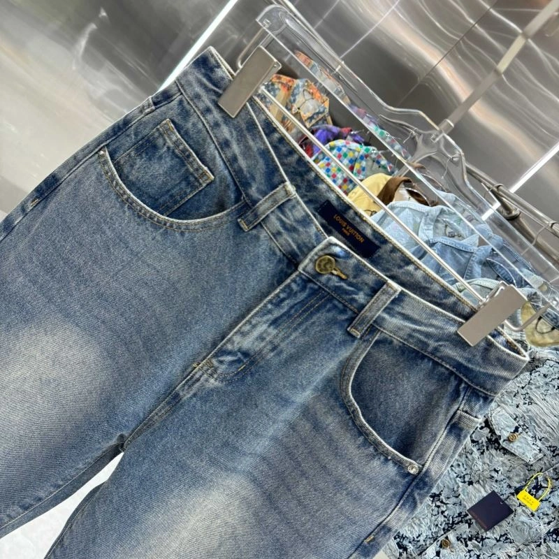 Minimalist Louis Vuitton Jeans 132168