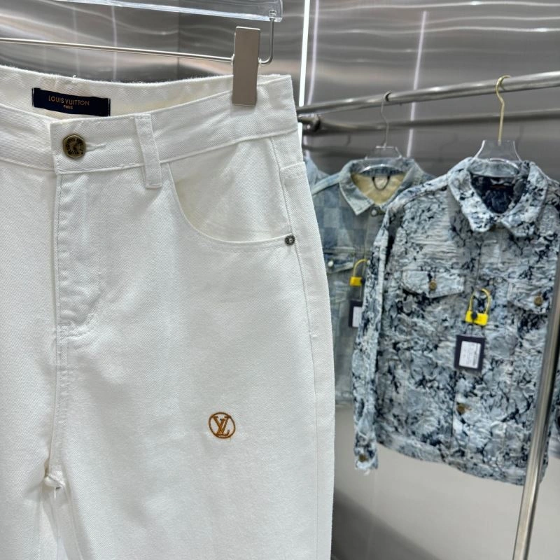 Comfortable Louis Vuitton Jeans 132146
