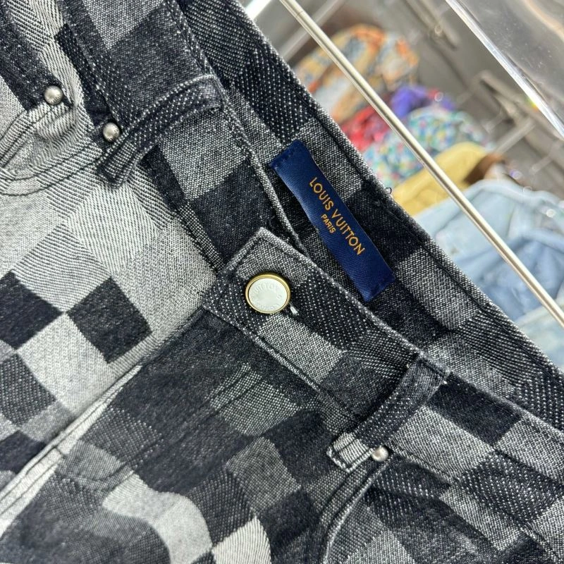 Louis Vuitton Jeans FreshLook 132120