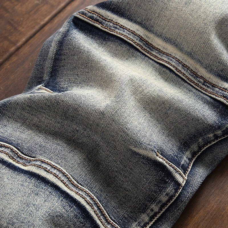 Sleek Louis Vuitton Jeans 139204
