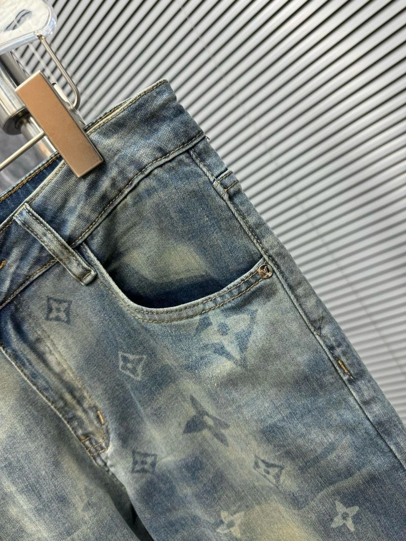 Sporty Louis Vuitton Jeans 139165