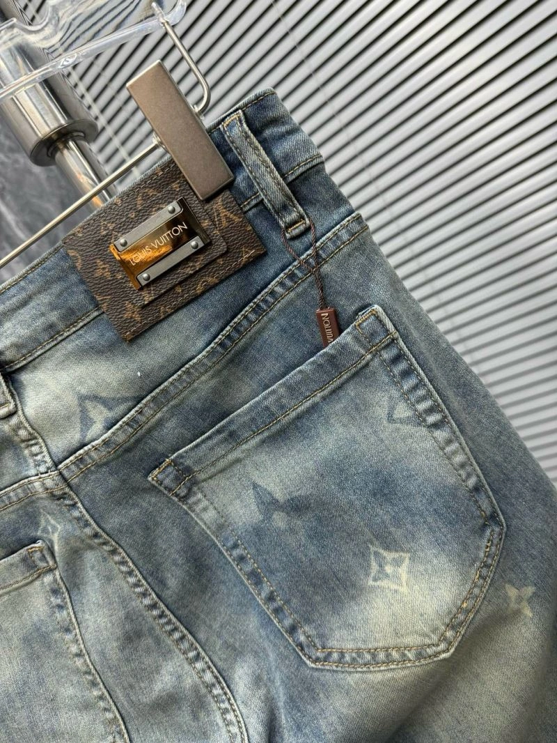 Sporty Louis Vuitton Jeans 139165