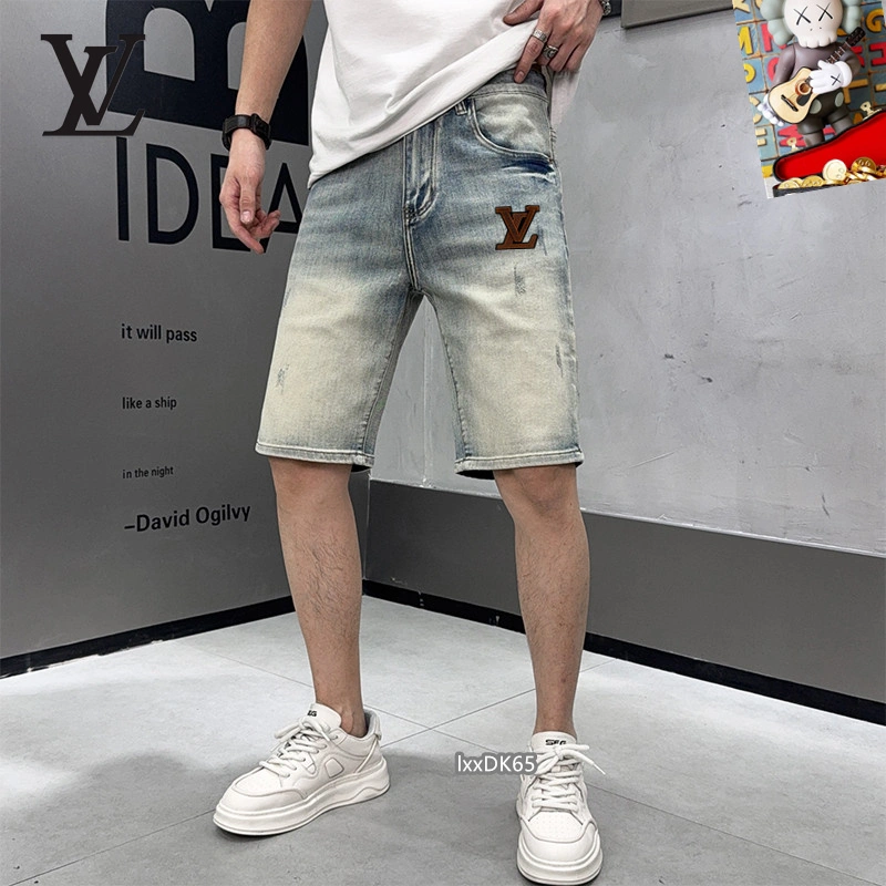 WaterResistant Louis Vuitton Jeans 132103