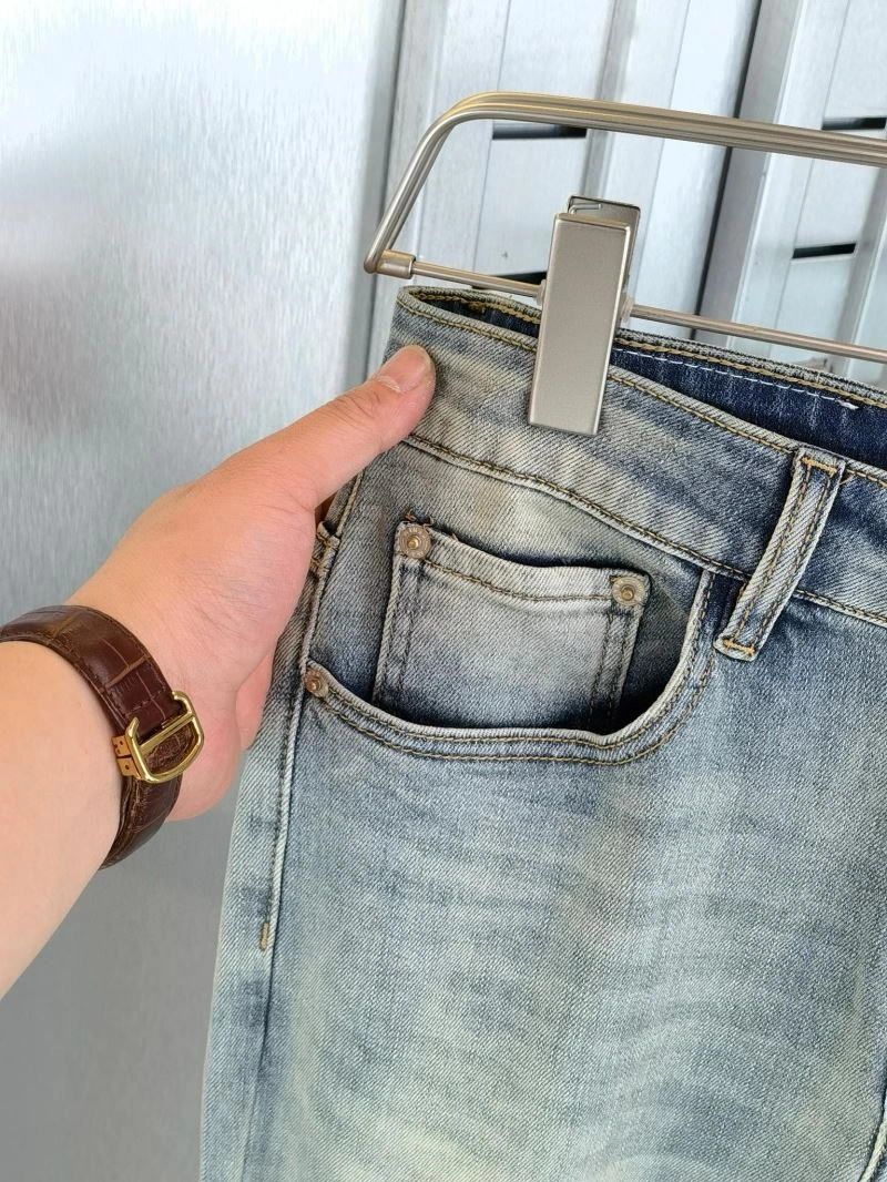 RelaxedFit Louis Vuitton Jeans 132100