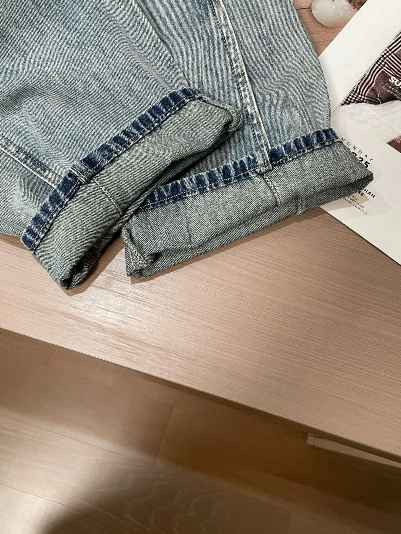 Classic Louis Vuitton Jeans 132071