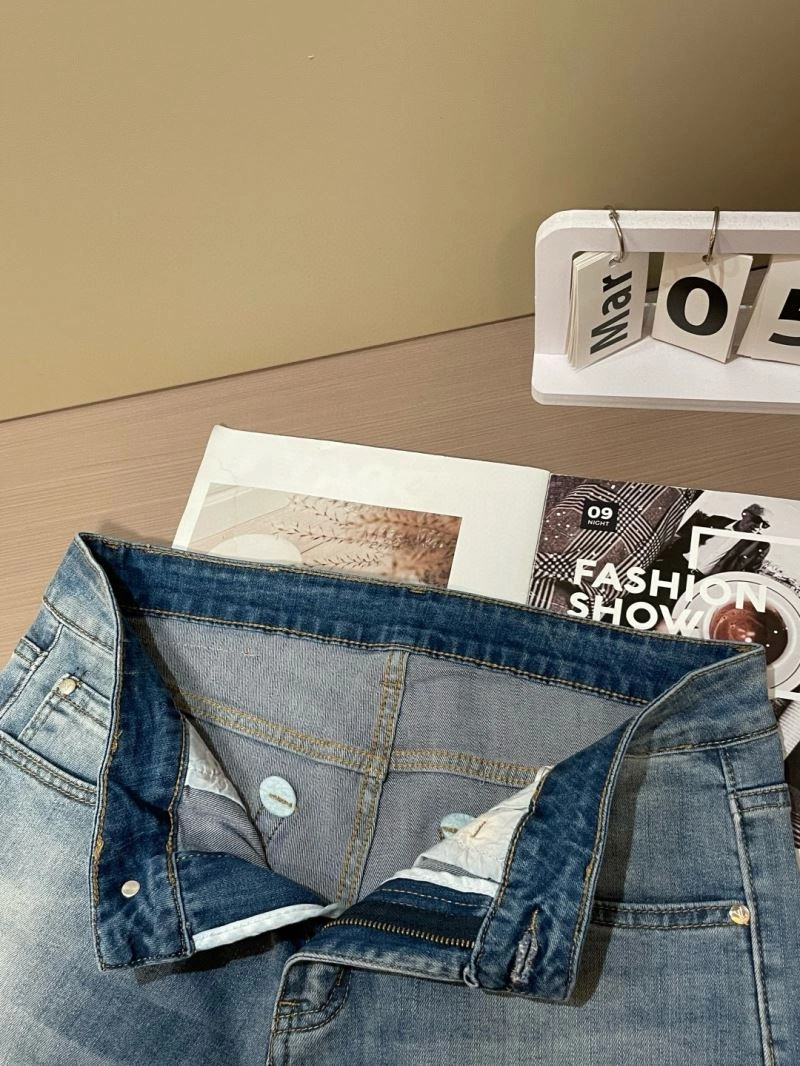 UrbanStyle Louis Vuitton Jeans 132063