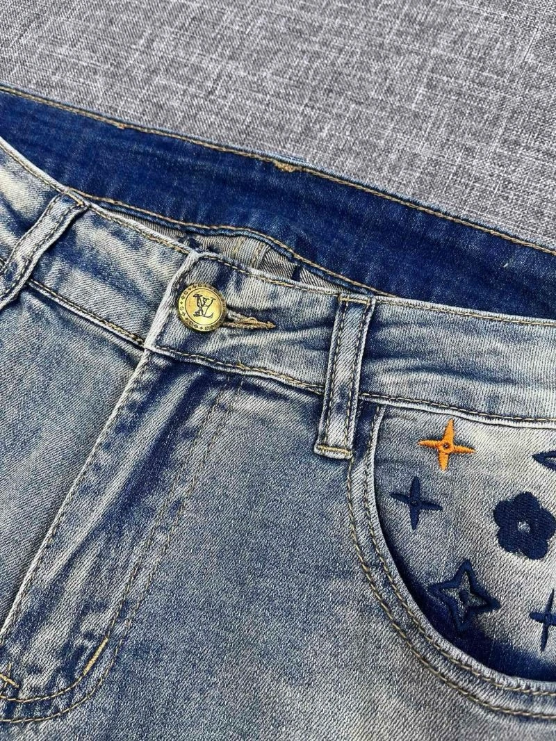 Casual Louis Vuitton Jeans 132060