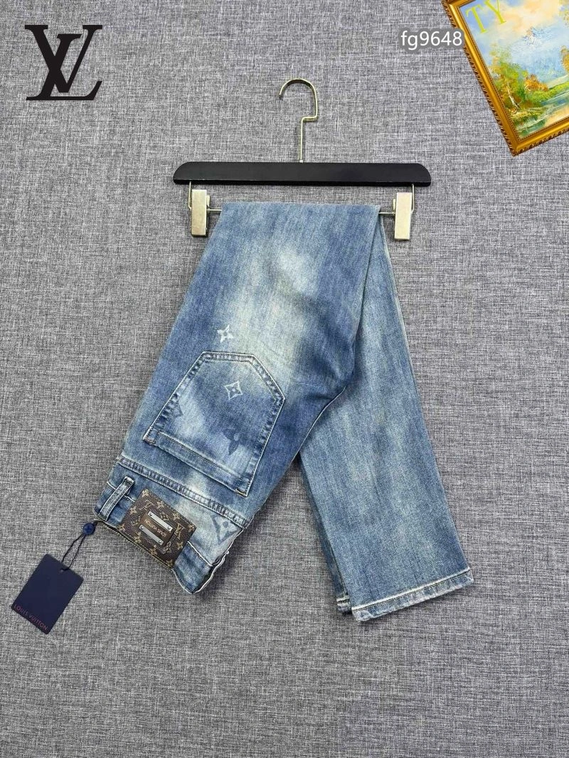 Compact Louis Vuitton Jeans 132062