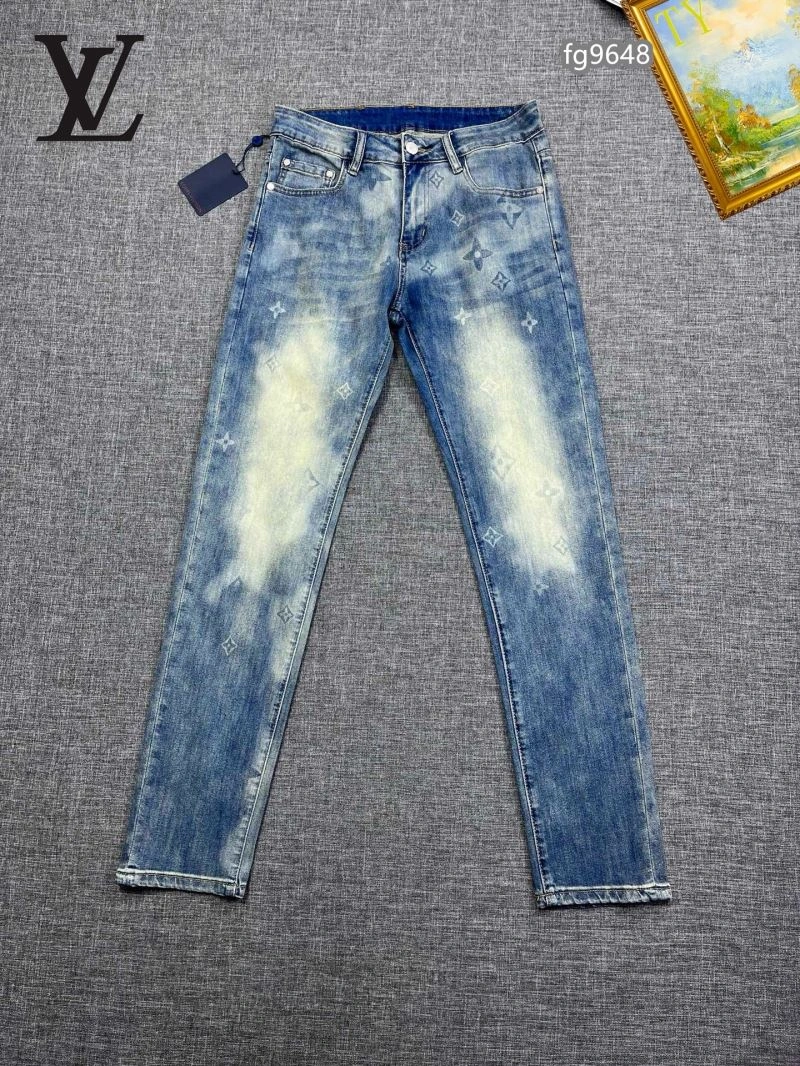 Compact Louis Vuitton Jeans 132062