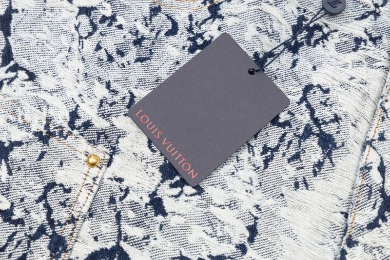 Stylish Louis Vuitton Jeans 138777