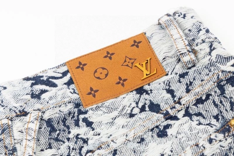 Stylish Louis Vuitton Jeans 138777