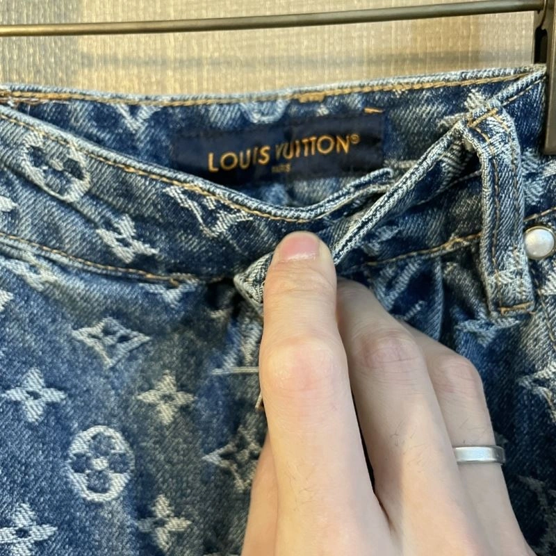 Louis Vuitton Jeans Seasonal 138773