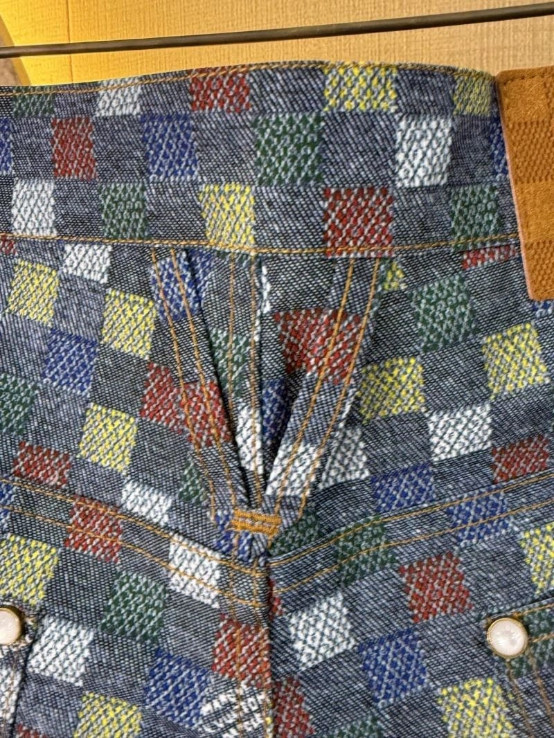 Breathable Louis Vuitton Jeans 138771