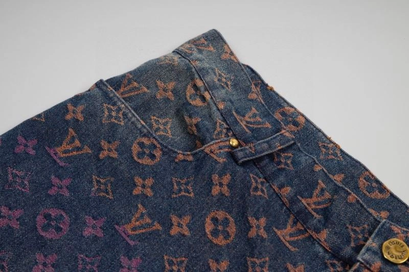 Contemporary Louis Vuitton Jeans 138754
