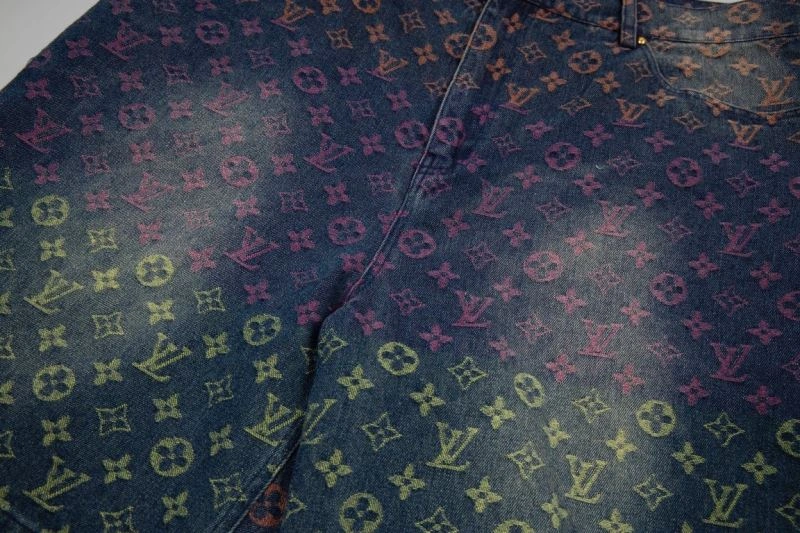 Contemporary Louis Vuitton Jeans 138754