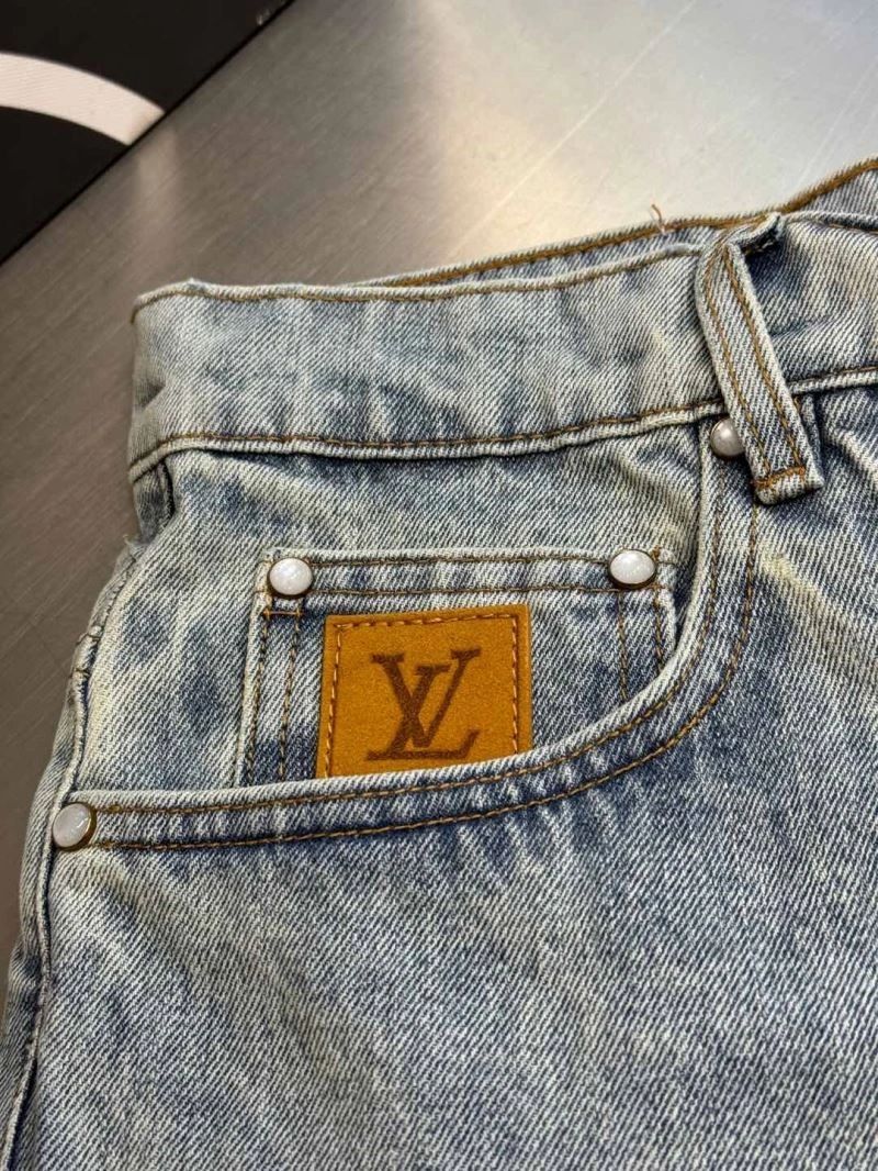 Louis Vuitton Jeans Sophisticated 138750