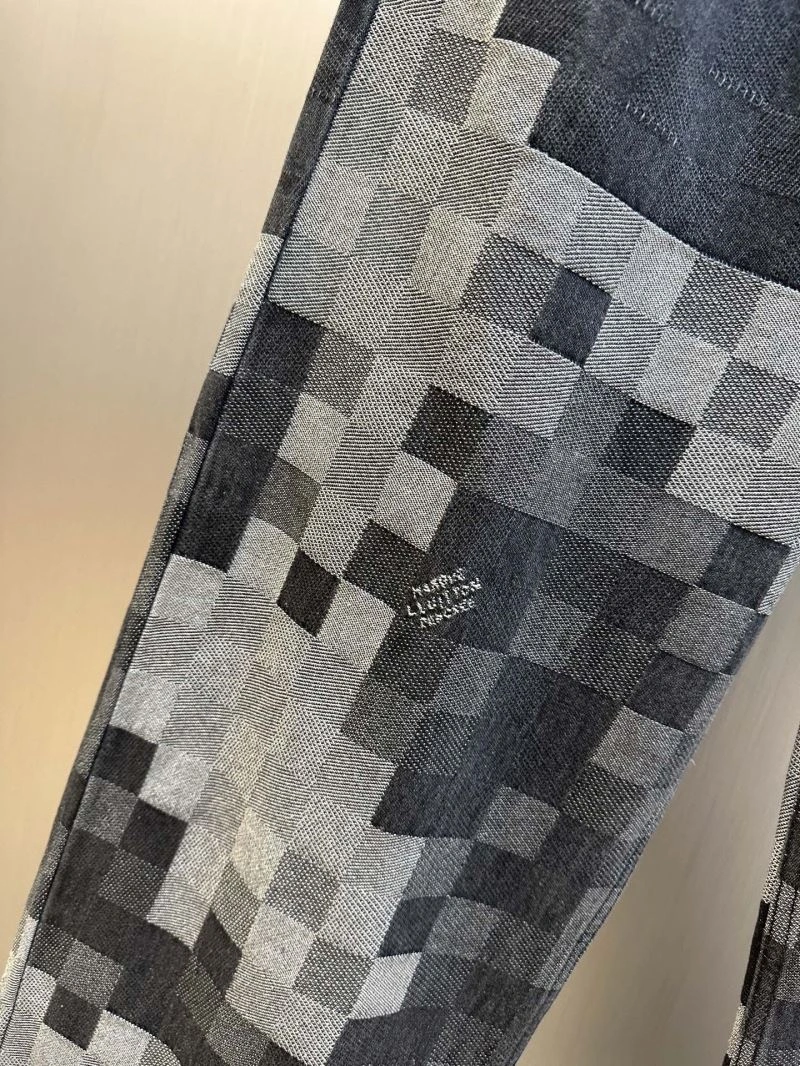 Louis Vuitton Jeans TechFriendly 138762