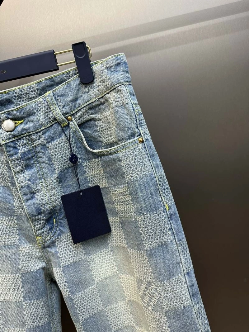 Sleek Louis Vuitton Jeans 138757