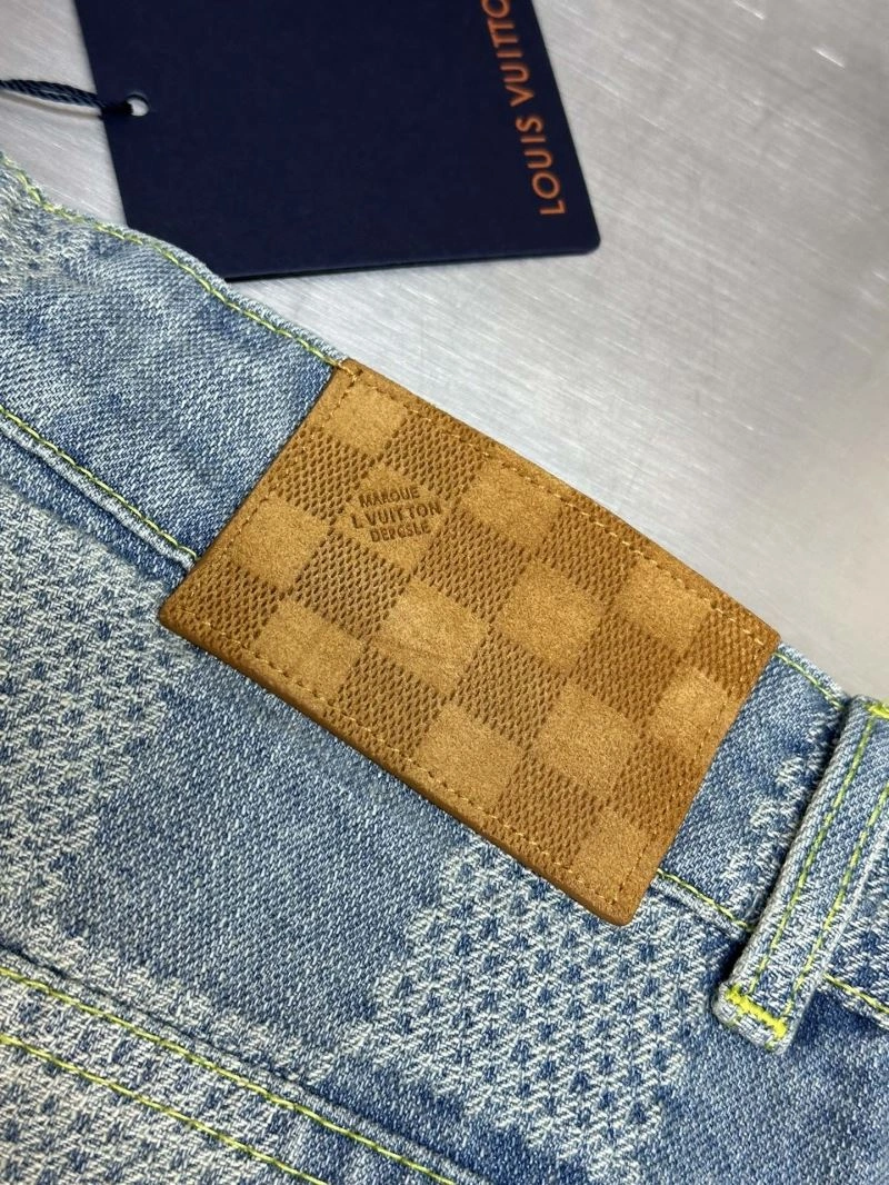 Sleek Louis Vuitton Jeans 138757