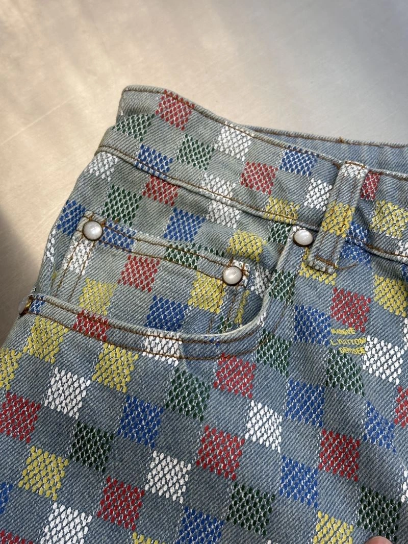 Functional Louis Vuitton Jeans 138756
