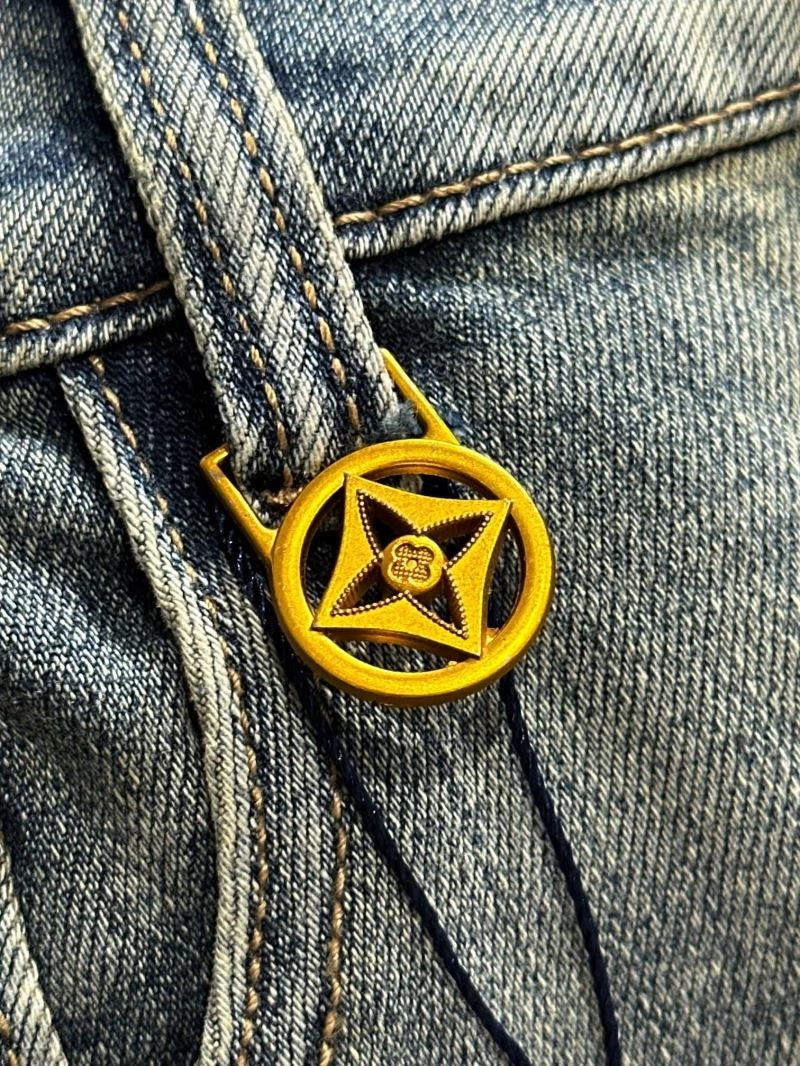 Louis Vuitton Jeans WellDesigned 138753