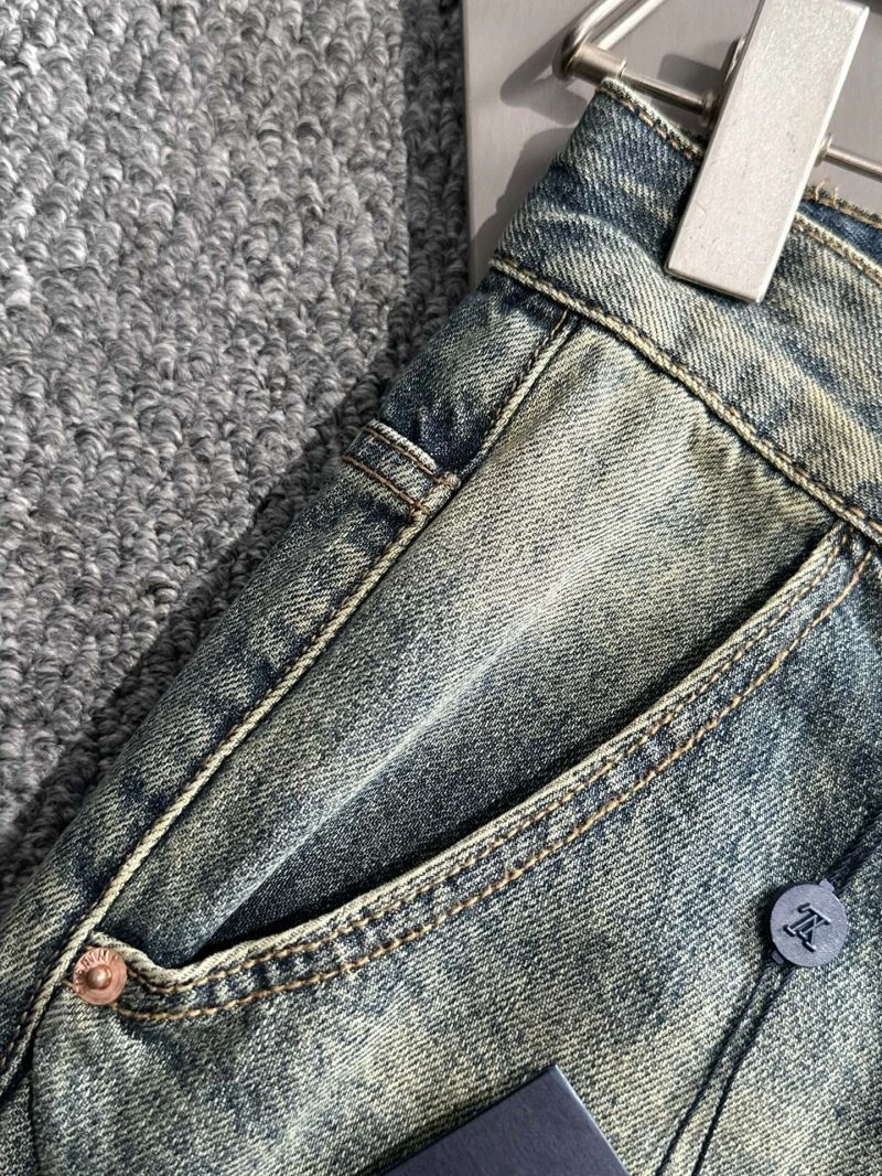 Trendy Louis Vuitton Jeans 138732